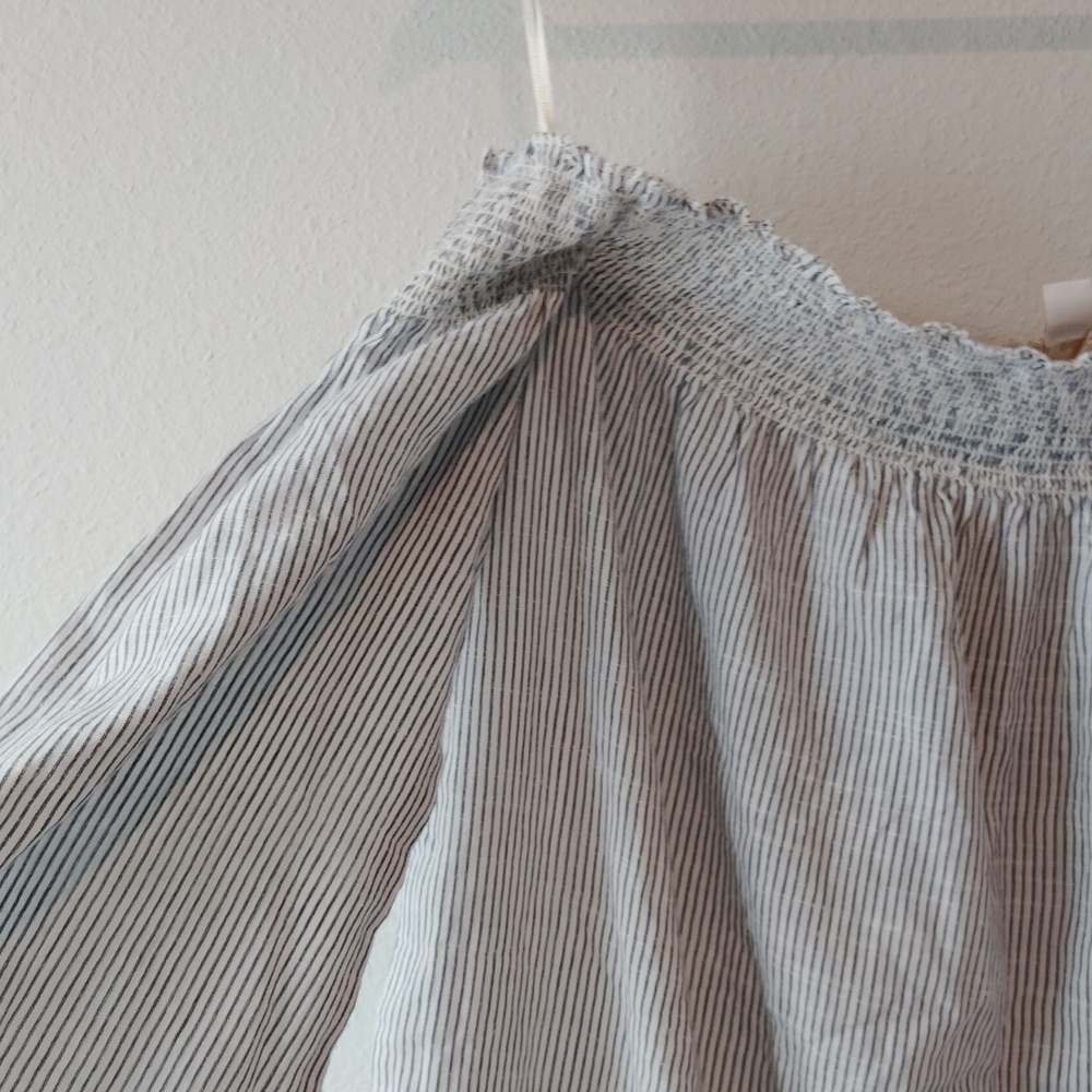 C Striped Off-Shoulder Blouse - Picture 5 of 5